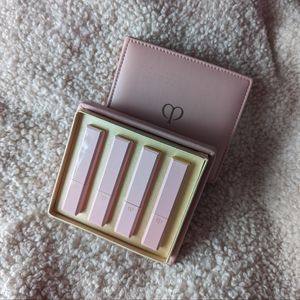 BNIB Cle de Peau Lovely Lips Set